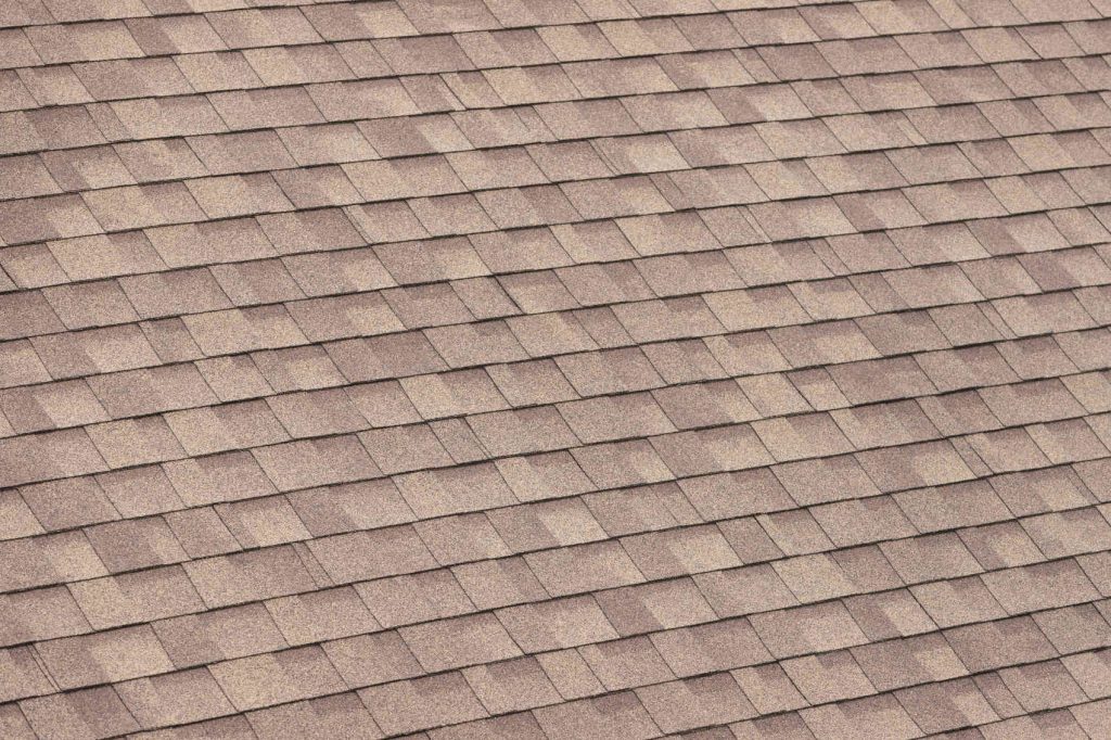 Comment calculer les quantités de bardeaux pour une toiture